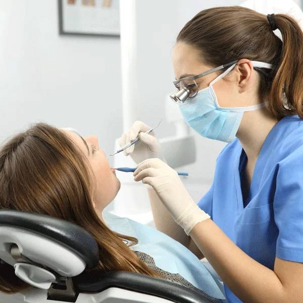 tooth chipped at gum line London, ON